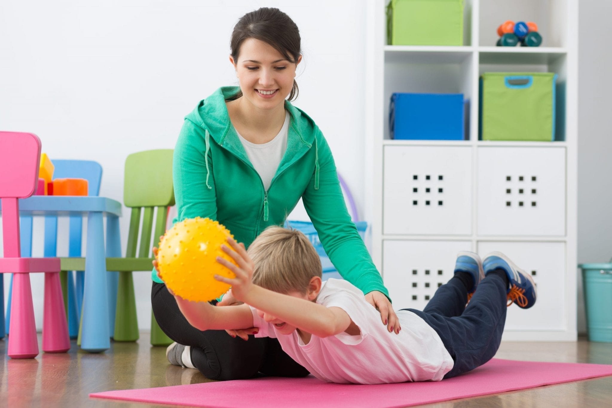 PHYSIOTHERAPY TO CORRECT BAD POSTURE IN TEENAGERS AND CHILDREN IN LONDON – POOR  POSTURE IN TEENS AND PHYSIOTHERAPY REHABILITATION, PHYSIO TREATMENT AT HOME  OR AT THE PRACTICE WITH OUR PAEDIATRIC PHYSIOTHERAPIST IN